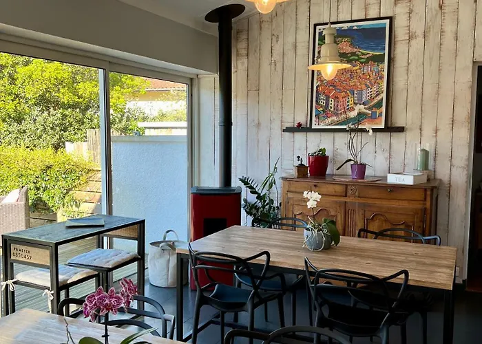 L'Estanquet Bed And Breakfast Pdj Offert